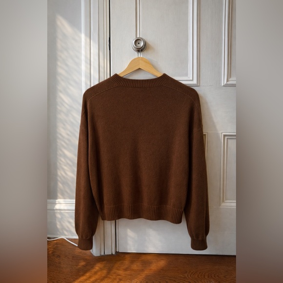 Aritzia Isabelle Wool Cashmere Sweater Size M (nwot) - Picture 4 of 5